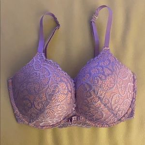 EUC Frederick’s of Hollywood Bra Size 36DD